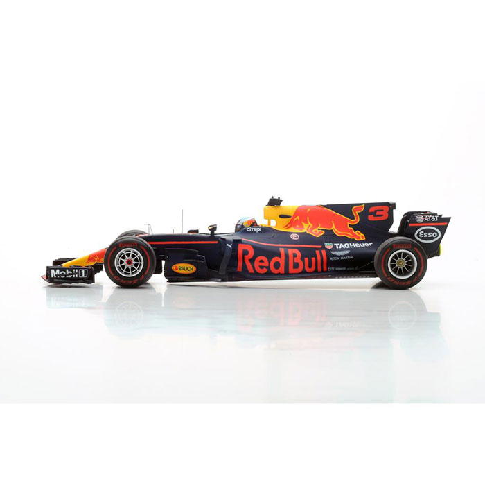 1/18 Red Bull Racing No.3 Winner Azerbaijan GP 2017 TAG Heuer RB13 