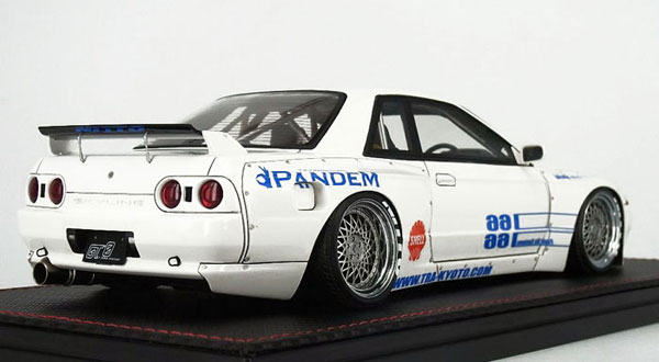 1/18 パンデム GT-R (BNR32) White[イグニッションモデル]【送料