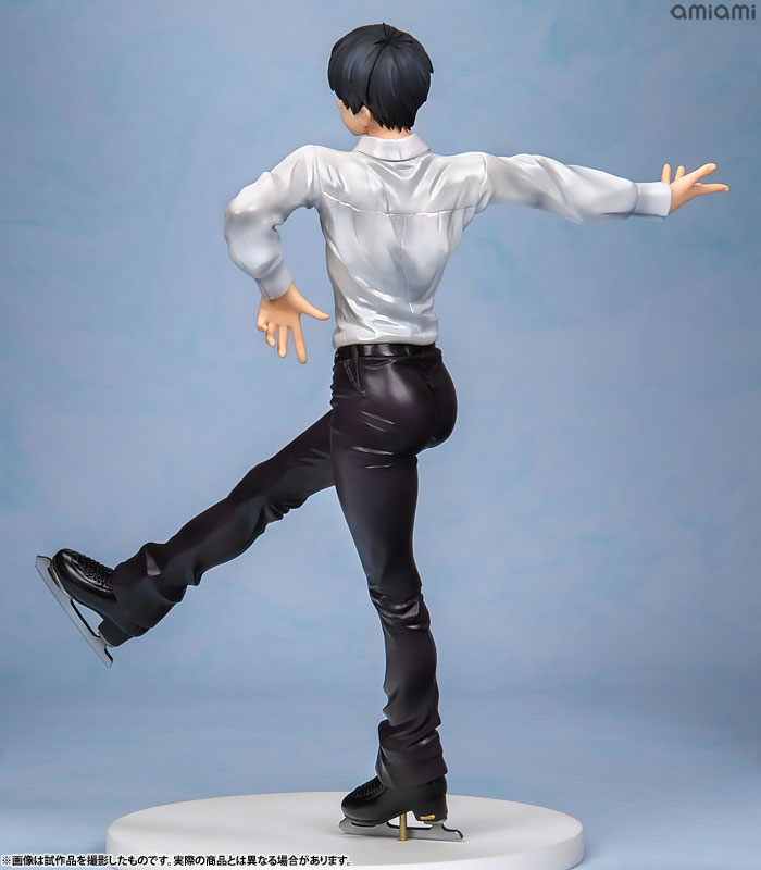 【特典】G.E.M.シリーズ ユーリ!!! on ICE 勝生勇利 ごきげんマッカチン付 1/8 完成品フィギュア(メガトレショップ限定) FIGURE-040231_03.jpg