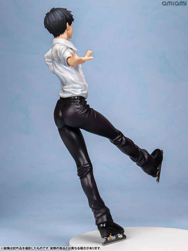 【特典】G.E.M.シリーズ ユーリ!!! on ICE 勝生勇利 ごきげんマッカチン付 1/8 完成品フィギュア(メガトレショップ限定) FIGURE-040231_05.jpg