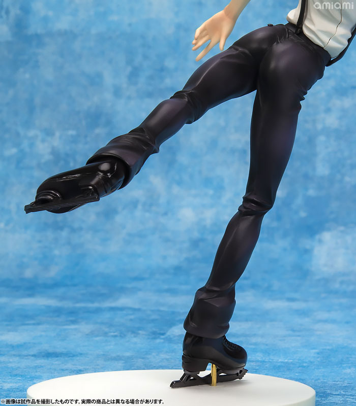 FIGURE-041163_25.jpg