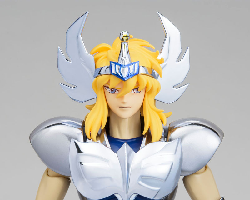 FIGURE-046747_04.jpg