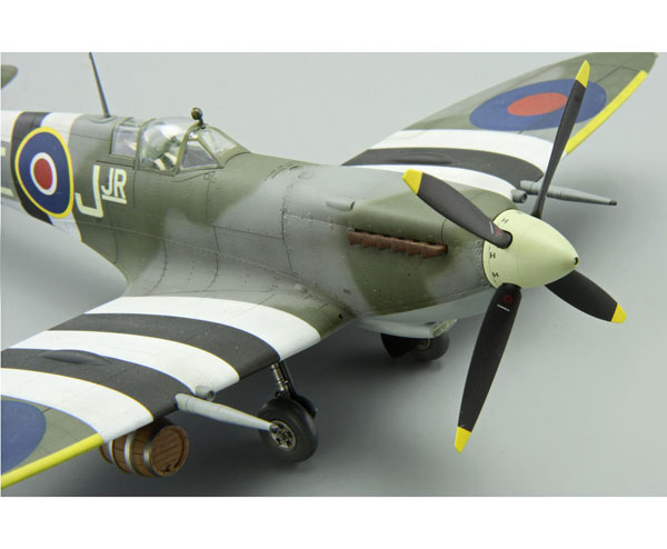 ロイヤルクラス プラモデル 1/48 スピットファイア Mk.IX[エデュアルド]《在庫切れ》