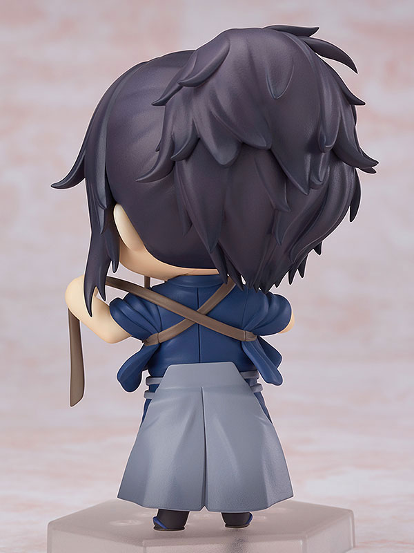 FIGURE-034487_03.jpg