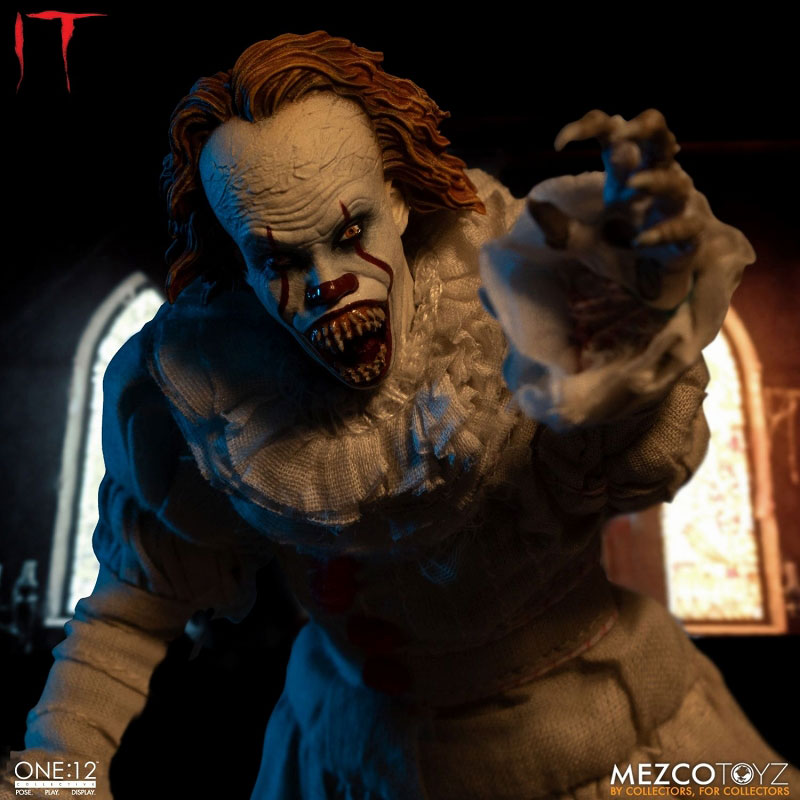 F MEZCO ２点 メズコ 6インチアクションフィギュア イット IT Amazon | メズコ(Mezco Toyz LLC) MDS デザイナーシリーズ IT