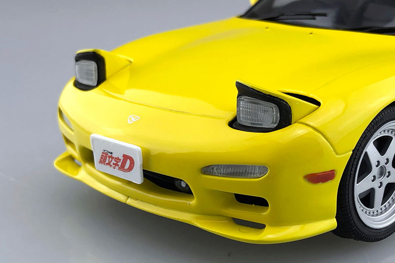 TOY-SCL3-02805_02.jpg