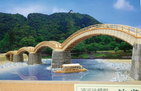 TOY-SCL3-06053_02.jpg