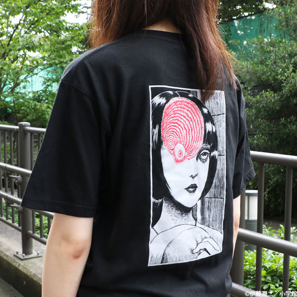 伊藤潤二 うずまき Tシャツ 黒谷あざみ Mサイズ 再販 ナタリーストア 在庫切れ