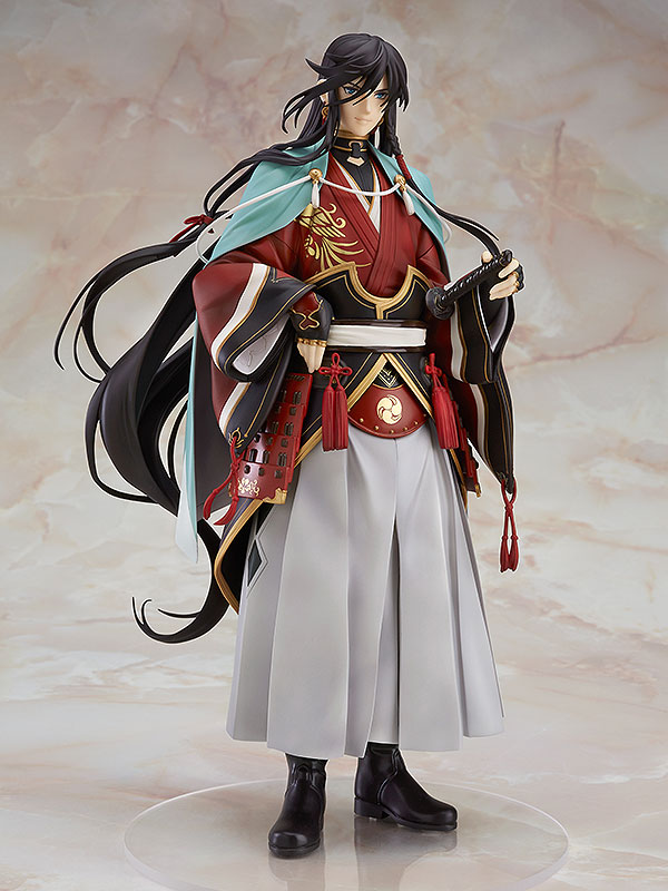 FIGURE-040211_01.jpg
