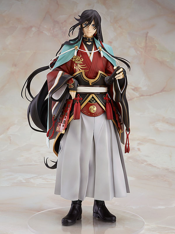 FIGURE-040211_02.jpg