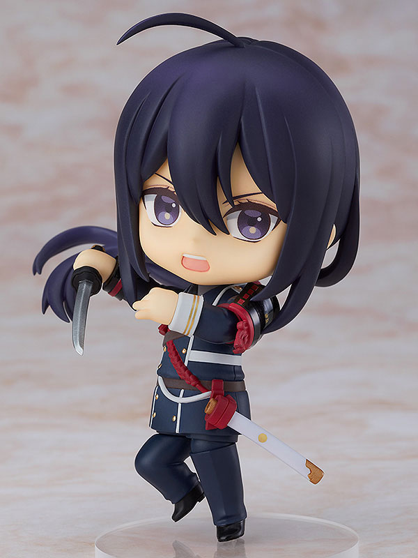 FIGURE-048225_03.jpg