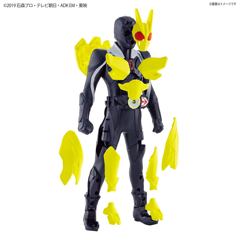 FIGURE-054921_10.jpg