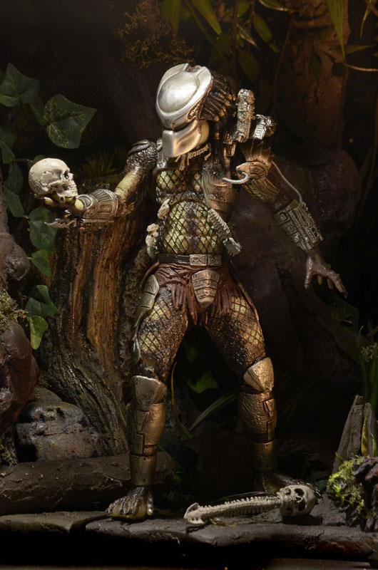 FIGURE-055765_13.jpg