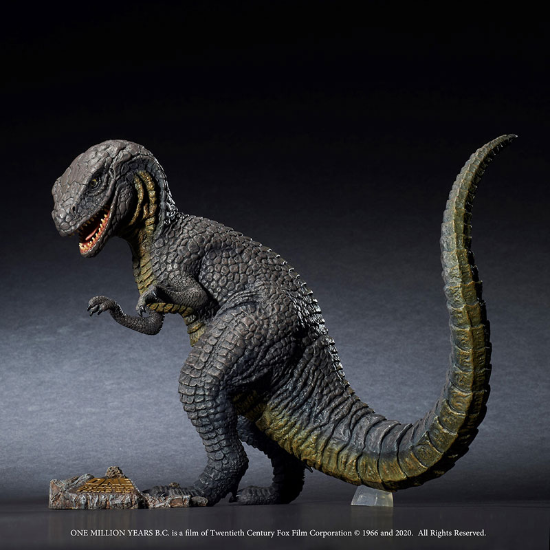 恐竜100万年』アロサウルス vs.トゥマク ソフビフィギュア セット