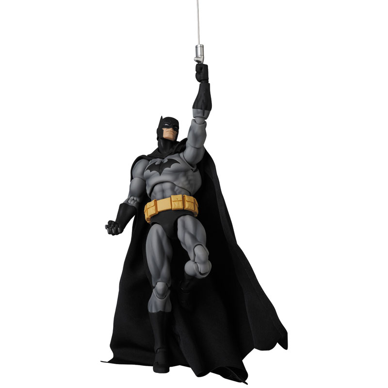 マフェックス No.126 MAFEX BATMAN “HUSH” BLACK Ver.