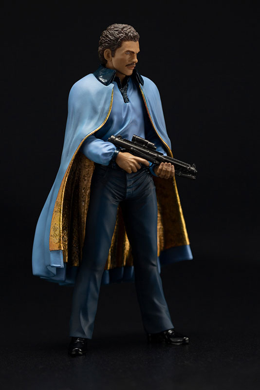 FIGURE-060687_06.jpg