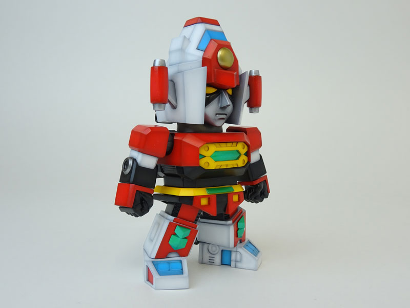 FIGURE-119267_04.jpg