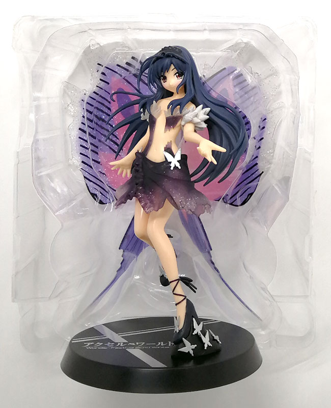 FIGURE-610896_01.jpg