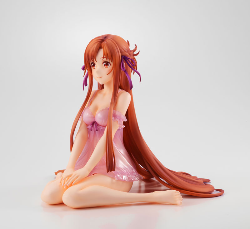 FIGURE-119407_02.jpg