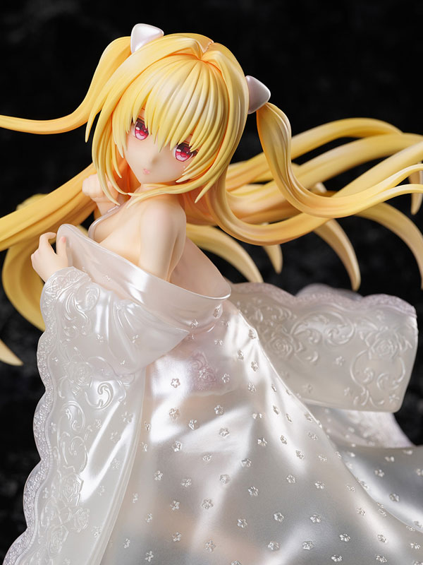 To LOVEる -とらぶる- ダークネス 金色の闇 -白無垢- 1/7 完成品フィギュア FIGURE-120210_03.jpg