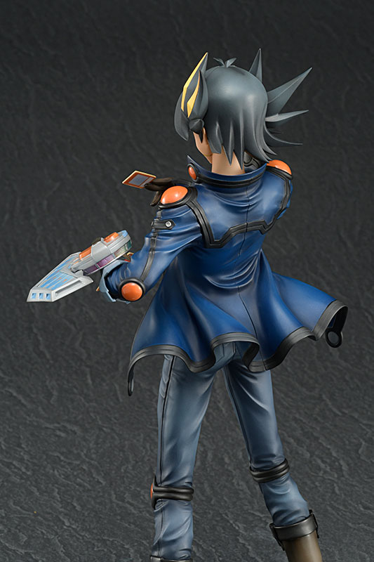 Amazon.co.jp: 遊☆戯☆王5D's 不動遊星 1/7スケール PVC製 塗装