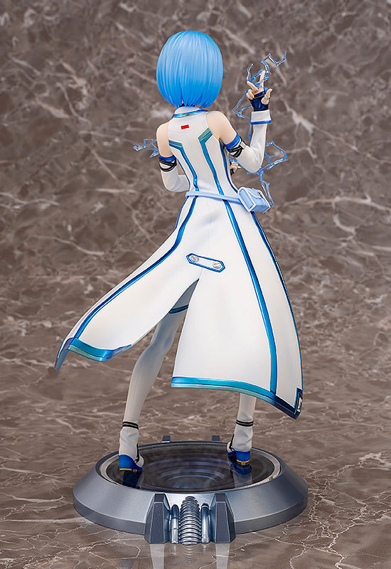 FIGURE-122361_03.jpg