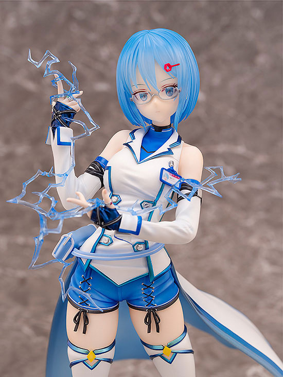 FIGURE-122361_04.jpg