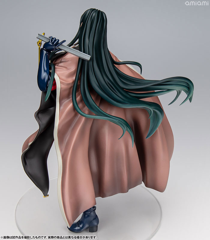 FIGURE-055559_13.jpg