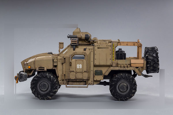 1/18 バトル フォー ザ スターズ クレイジー リロード SUV