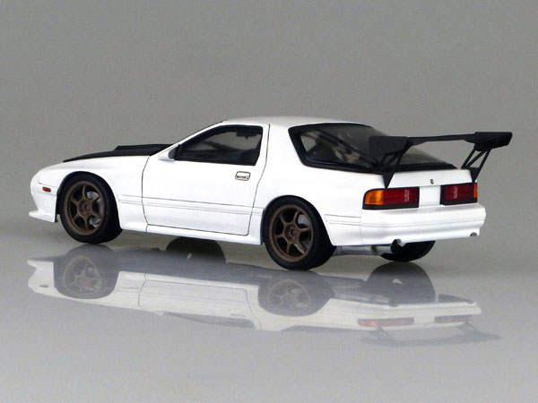 TOY-SCL3-25817_03.jpg