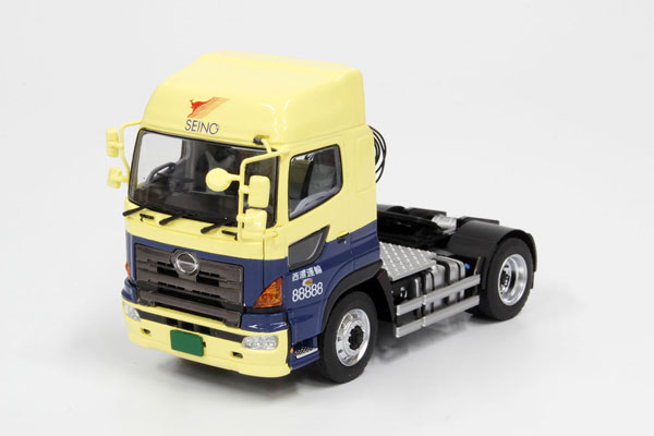 1/50 日野プロフィア SH 4×2 トラクタ 日本トレクス