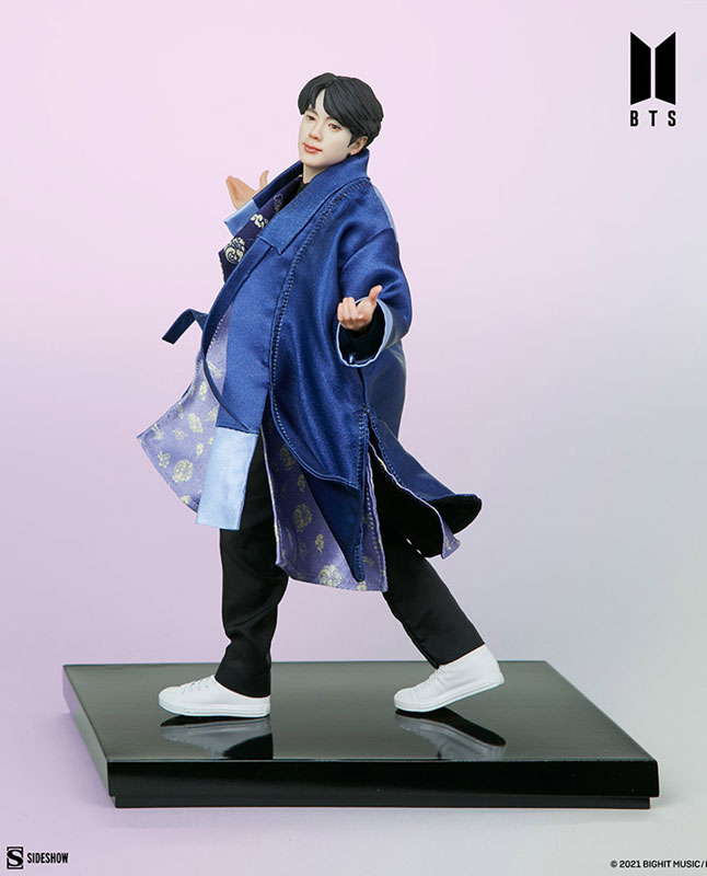 ＢＴＳ ジン　skテレコムフィギュア BTS[スタチュー]「IDOL」JIN[サイドショウ]【送料無料】《在庫切れ》