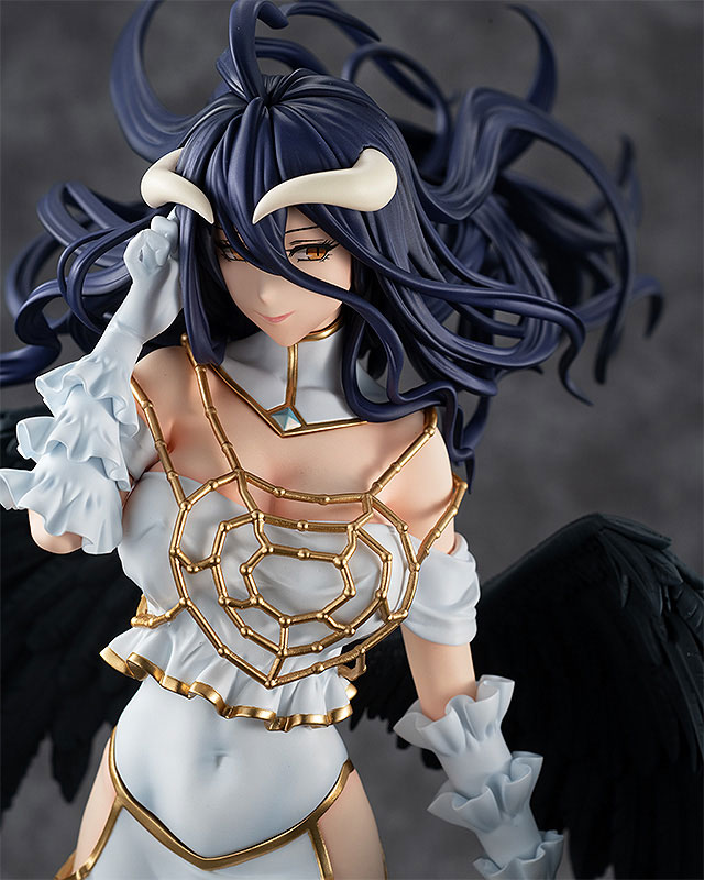 https://img.amiami.jp/images/product/review/213/FIGURE-130452_08.jpg