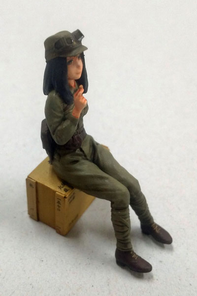 1/35 歴装ヲトメ 逸花(いつか) w/九四式軽装甲車 後期改修型 プラモデル