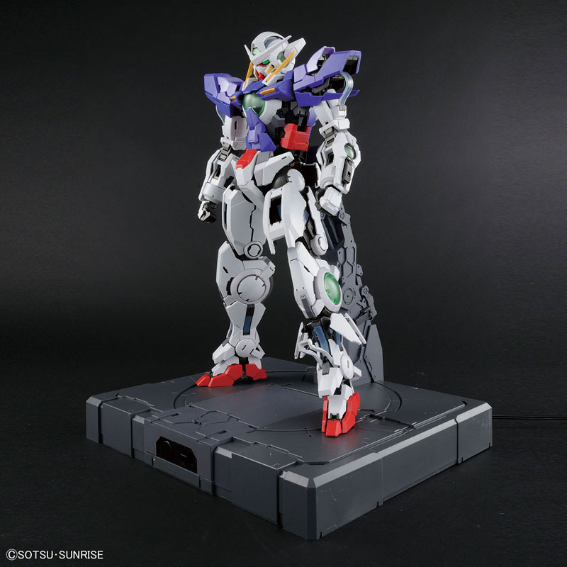 PG 1/60 ガンダムエクシア プラモデル