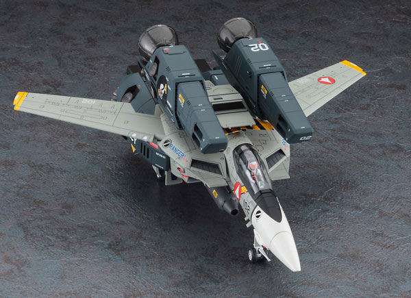 1/48 VF-1J スーパー/ストライクバルキリー“SVF-41 ブラックエイセス” プラモデル TOY-RBT-6208_02.jpg