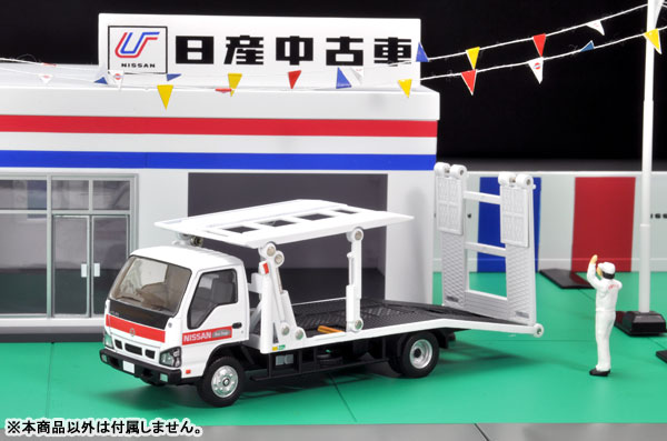 トミーテック04d 中古車店 (日産中古車) トミカラマヴィンテージ トミカラマヴィンテージ04d 中古車店（日産中古車） | 製品を