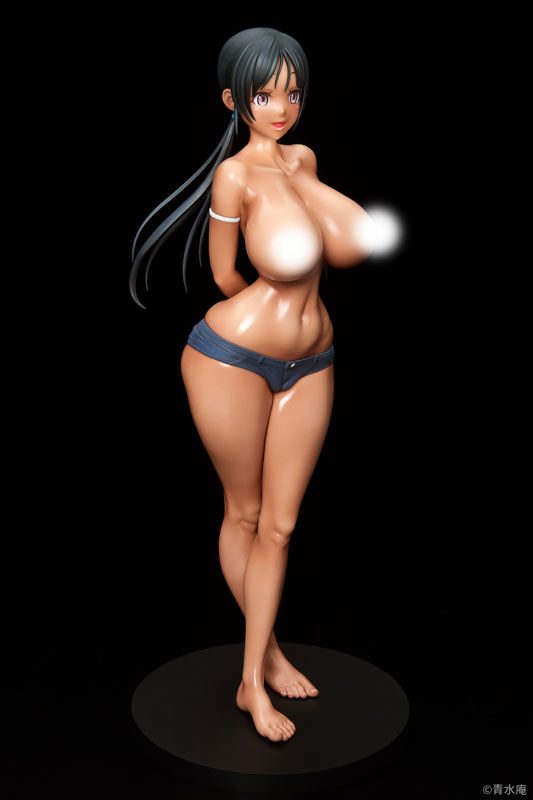 FIGURE-132995_14.jpg