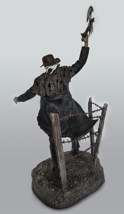 FIGURE-134424_03.jpg