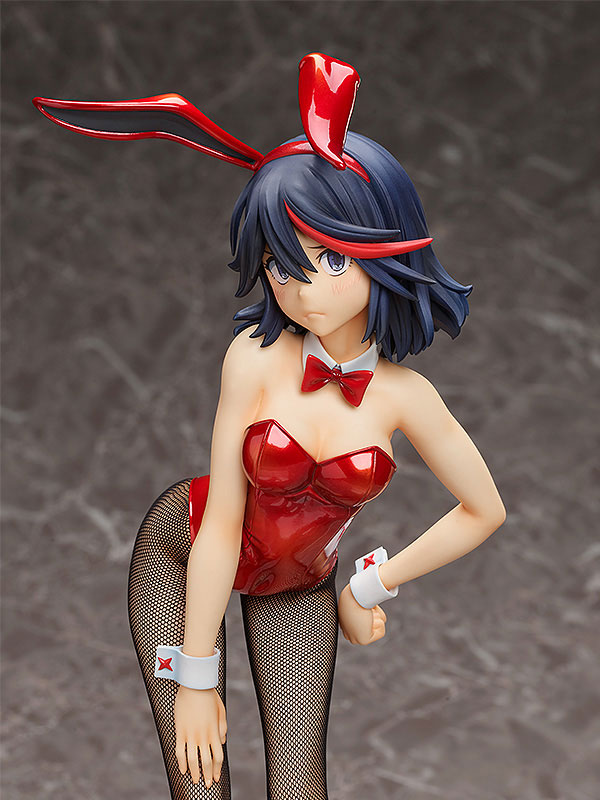 https://img.amiami.jp/images/product/review/214/FIGURE-134816_06.jpg
