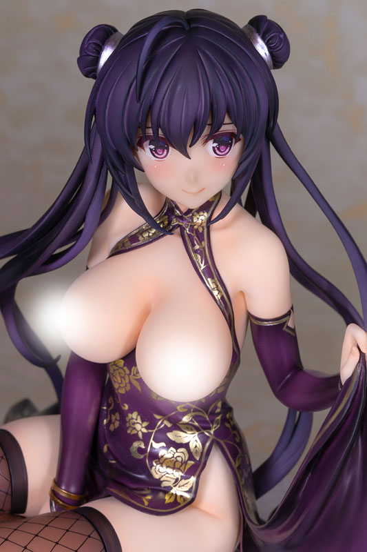 FIGURE-135651_08.jpg