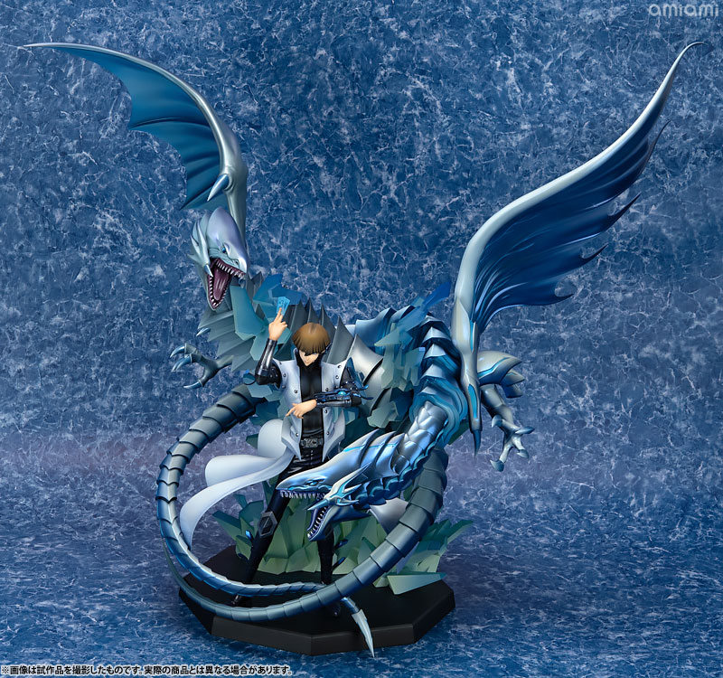 FIGURE-136298_12.jpg