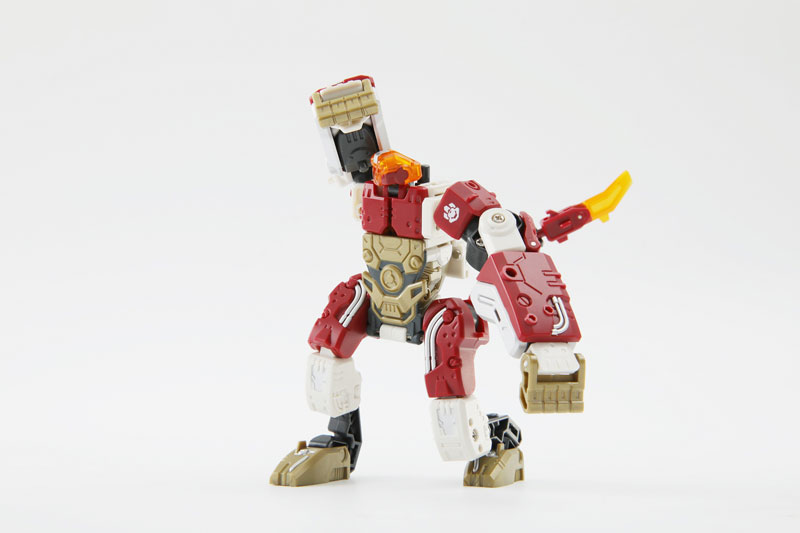 FIGURE-136477_05.jpg
