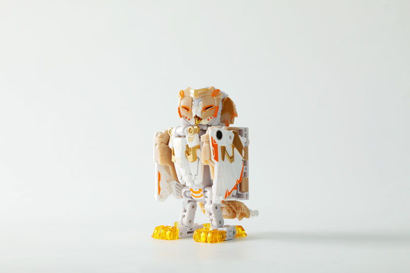 FIGURE-136522_05.jpg