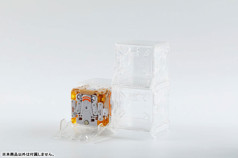 FIGURE-136522_08.jpg