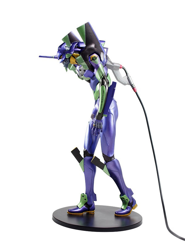 FIGURE-136548_03.jpg