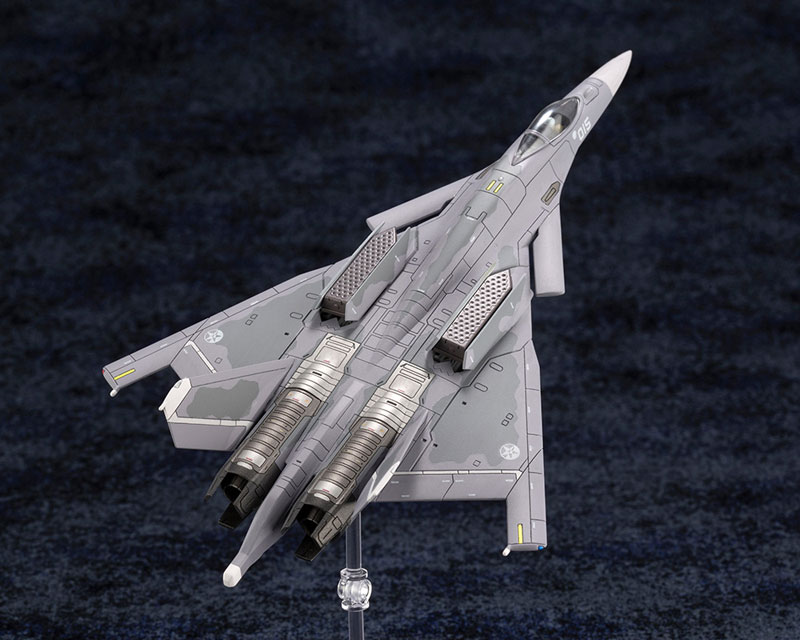 ACE COMBATシリーズ CFA-44 1/144スケール 　コトブキヤ Amazon.com: Kotobukiya Ace Combat: CFA-44 1:144 Scale