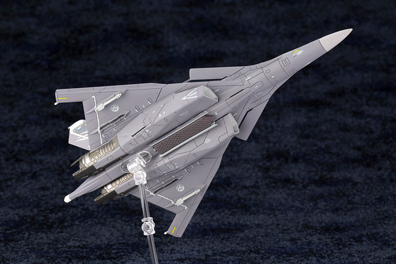 コトブキヤ CFA-44プラモデル Amazon.com: Kotobukiya Ace Combat: CFA-44 1:144 Scale