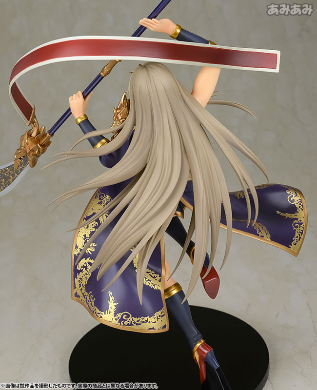 三国志乱舞　関羽 未開封品 中古(未使用・未開封品)三国志乱舞 関羽 1⁄8スケール PVC製 塗装済み