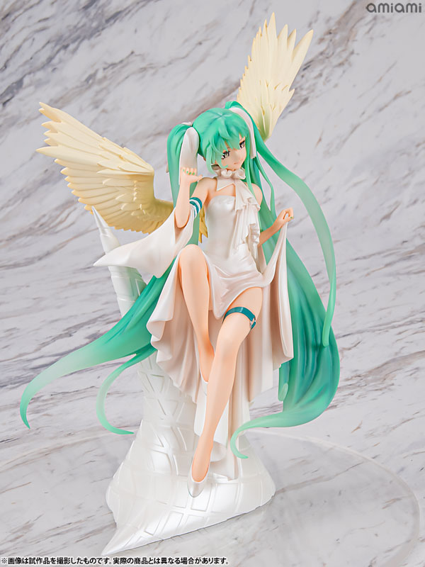 https://img.amiami.jp/images/product/review/222/FIGURE-139366_03.jpg